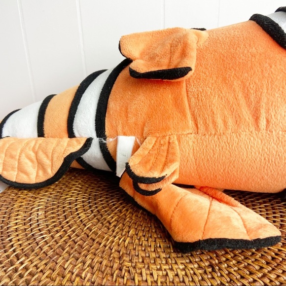 Disney Finding  Nemo Large Plush Fish - Picture 3 of 4